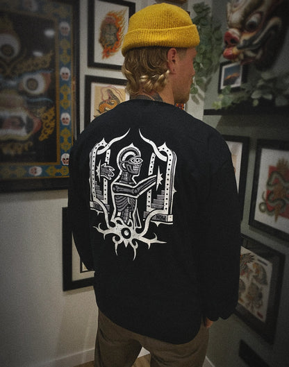 LONG SLEEVE / HERE AND NOW